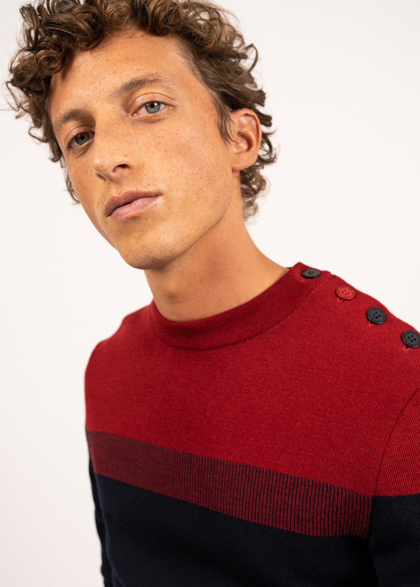 Pull marin Bretagne - coupe ajustée, en laine vierge (MARINE/PERSAN)