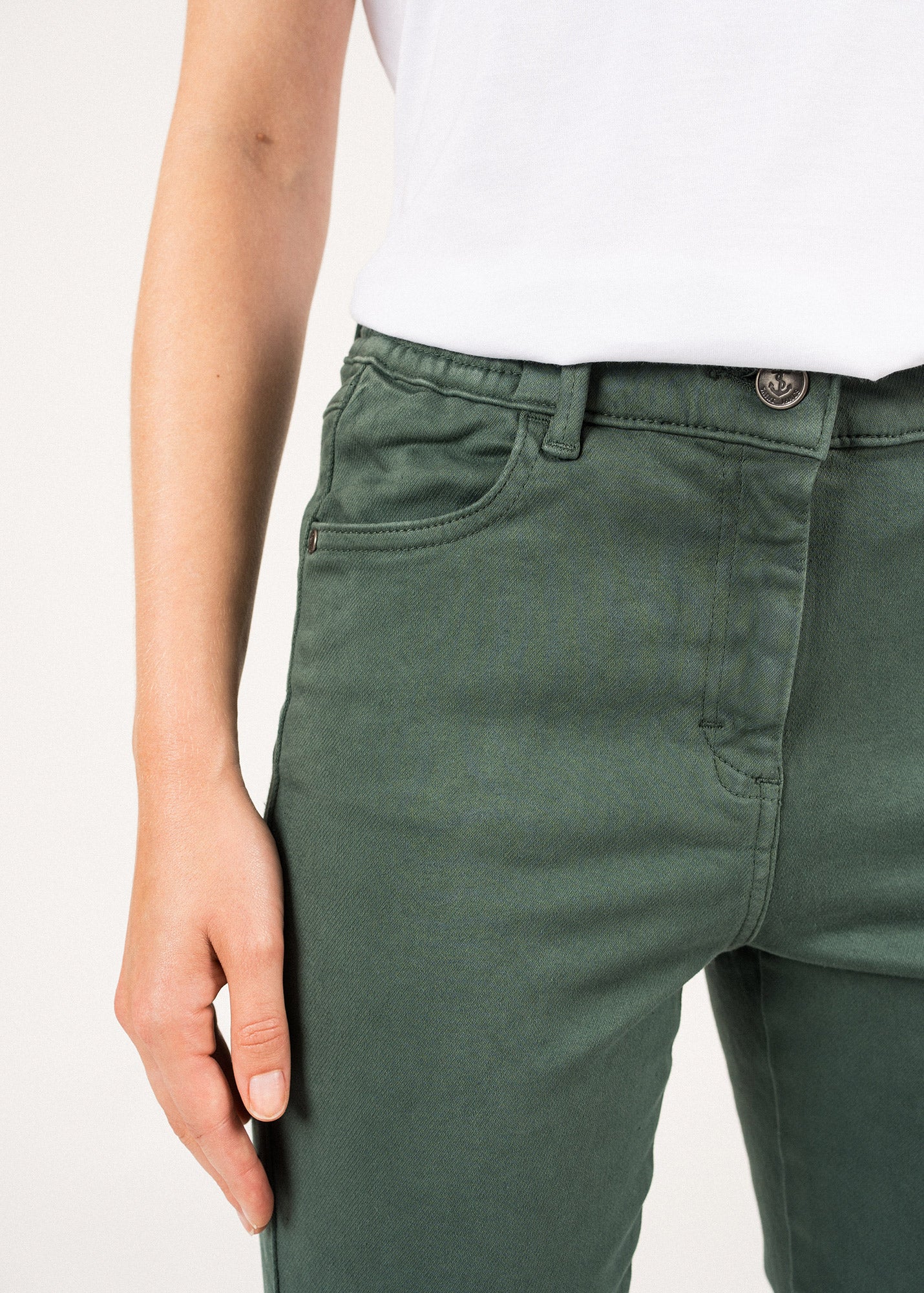 Pantalon droit Patricia - taille élastiquée en coton stretch (VEGETAL)