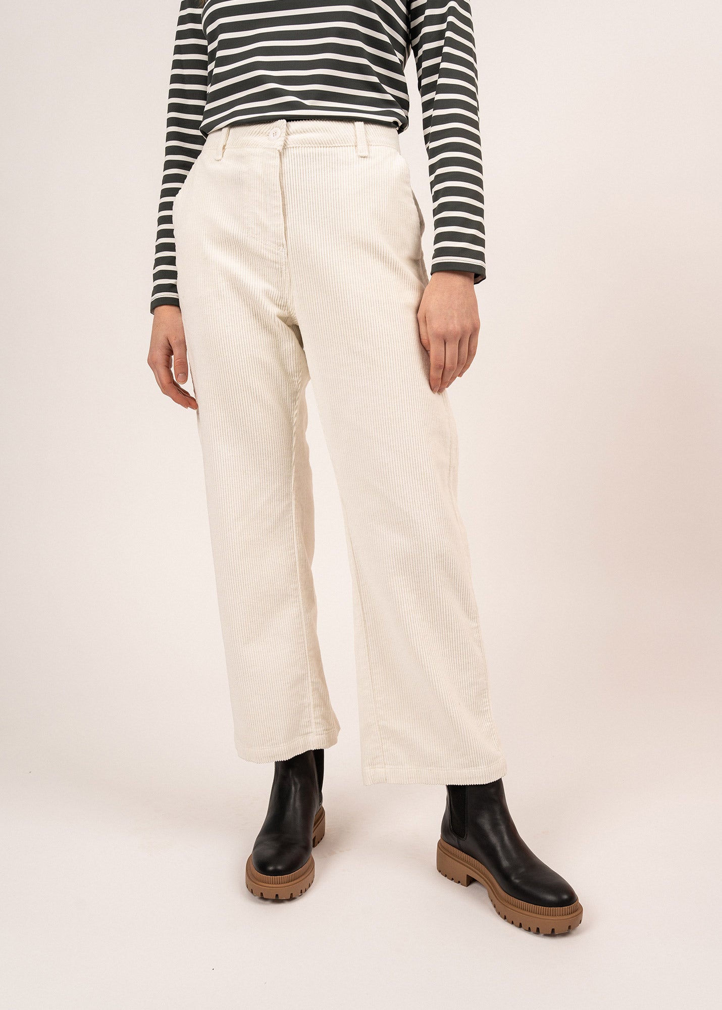 Pantalon en velours Tess - coupe droite (BLANC D'HIVER)