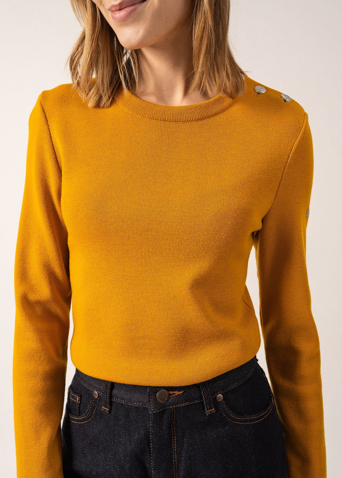 Pull marin uni Marée - coupe ajustée, en maille de laine (AMBRE)